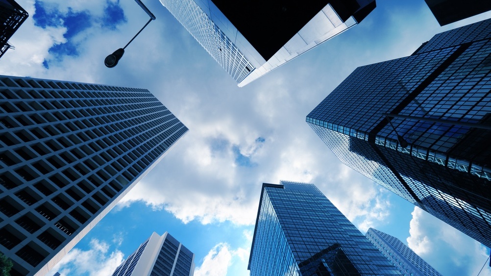 What Are the Advanced Decoding Capabilities of the NVR and How Do They Improve Video Surveillance